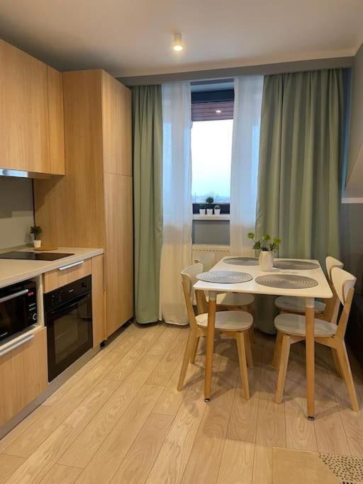 Premium Appartment In אונשטי מראה חיצוני תמונה